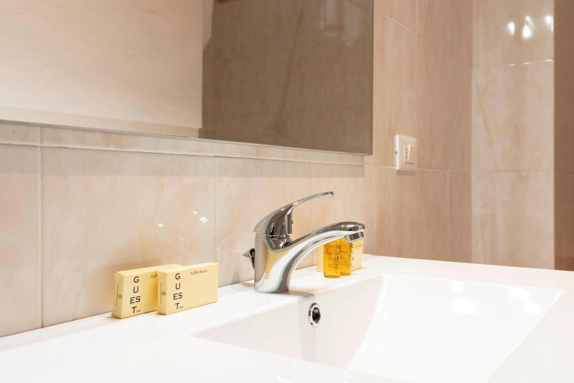 פירנצה Santo Spirito Exclusive Apartment מראה חיצוני תמונה
